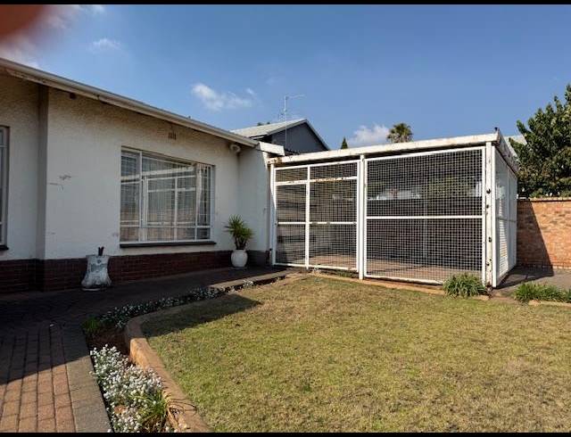 3 BEDROOM HOUSE FOR SALE IN EASTLEIGH